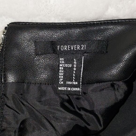 Forever 21 Faux Leather Skirt L - Picture 3 of 6